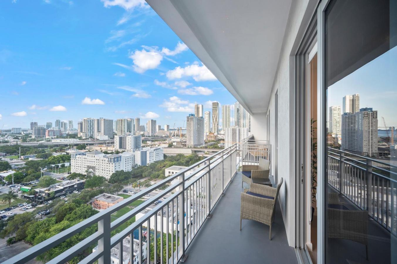 Beautiful Unit In Downtown Miami With Free Parking Apartment Ngoại thất bức ảnh